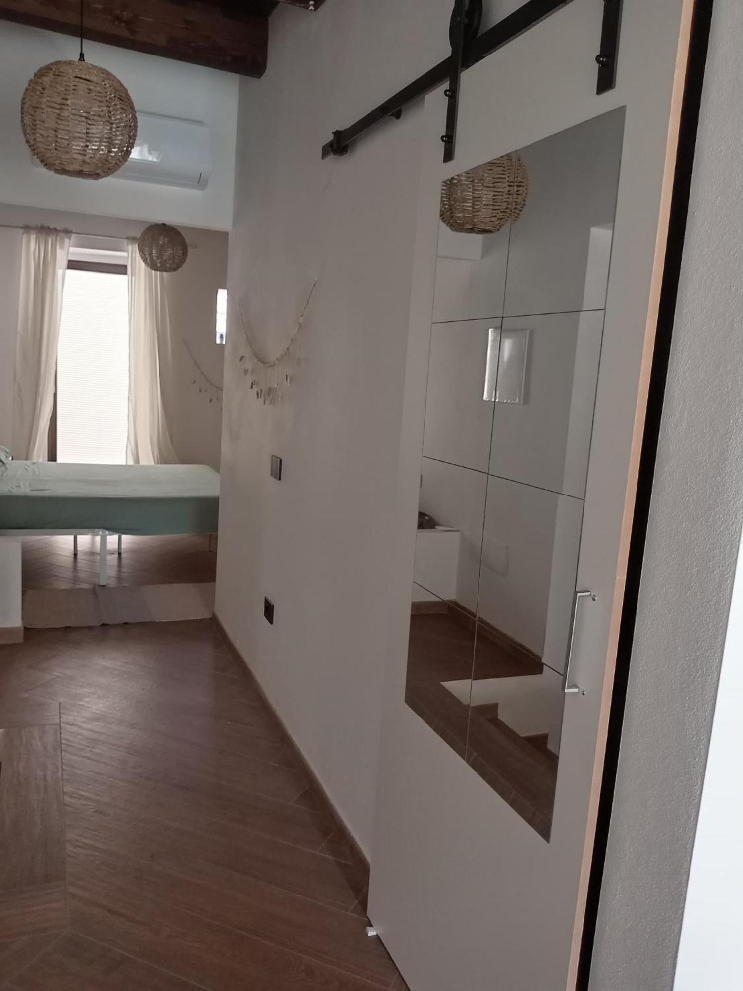 La Casa Di Carlotta Apartman Iglesias Kültér fotó