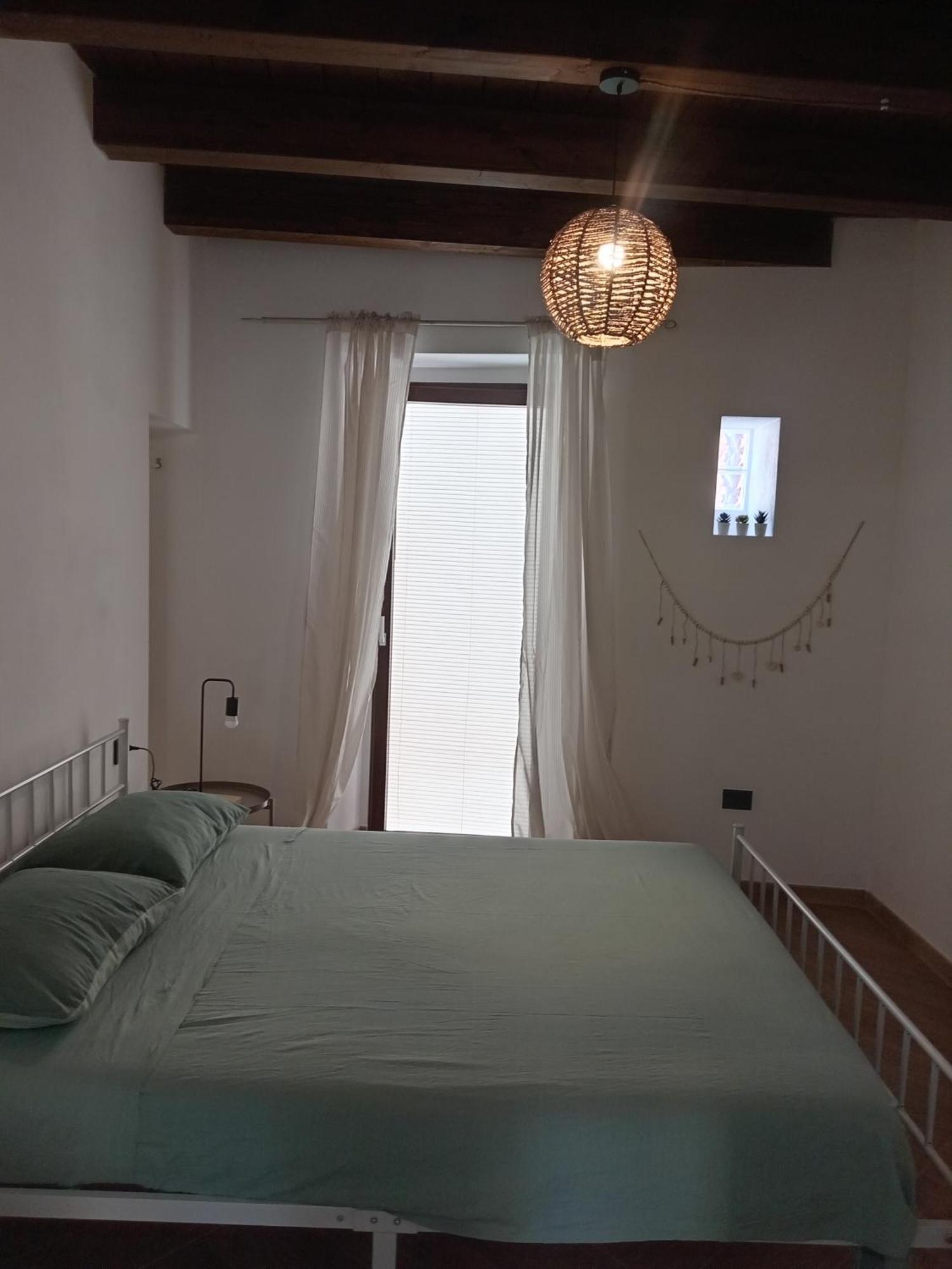 La Casa Di Carlotta Apartman Iglesias Kültér fotó
